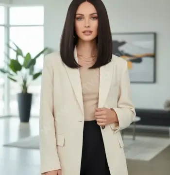 Straight wig